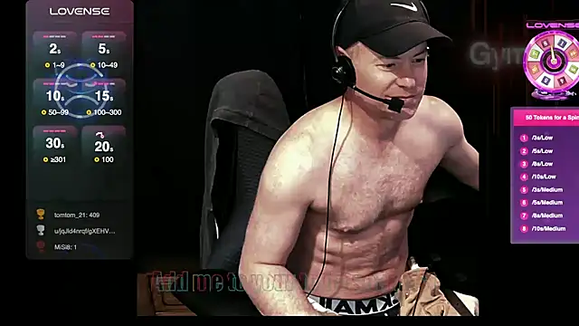 Snapshot of GymyXY chatting on February 5, 8:00 am GymyXY online show from February 5, 8:00 am