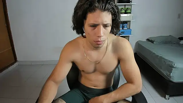 imtonny19 online show from November 18, 1:09 am