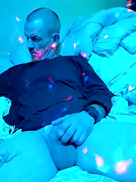 deepstroker42071 online show from December 23, 5:49 am