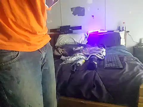 Bi curious86 online show from April 12, 5:09 am