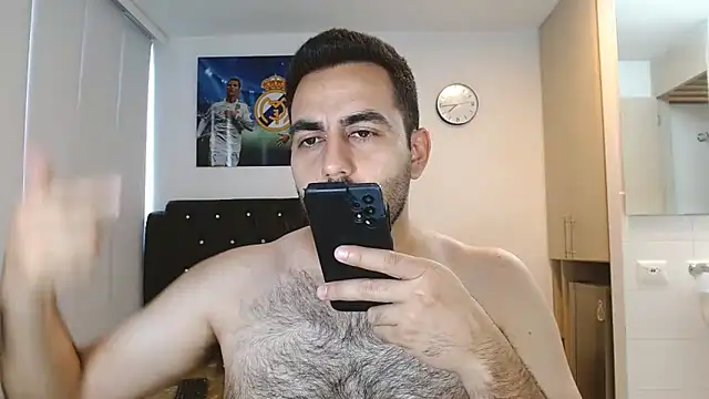 Snapshot of omarmohammedhot2 chatting on December 7, 2:46 pm omarmohammedhot2 online show from December 7, 2:46 pm