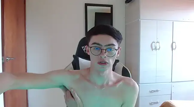 bastian brown online show from February 1, 7:44 pm