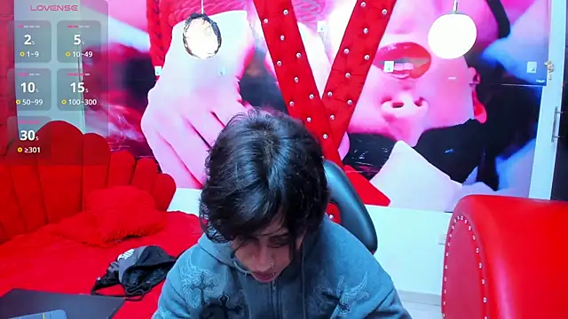 alex 477 online show from April 7, 11:54 am