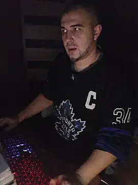 Foxyshaved online show from February 3, 5:27 am