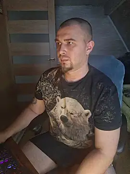 Foxyshaved online show from November 18, 9:02 am