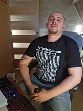 Foxyshaved online show from November 4, 12:39 pm