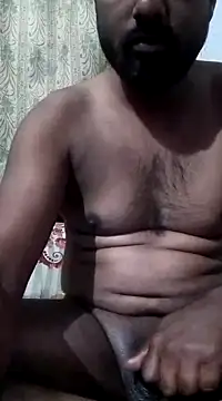 Snapshot of kingncr28 chatting on December 6, 8:07 pm kingncr28 online show from December 6, 8:07 pm