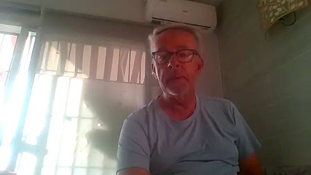 tuggy59 online show from November 6, 7:44 am