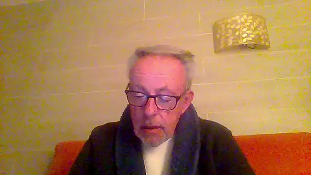 tuggy59 online show from February 28, 5:06 am