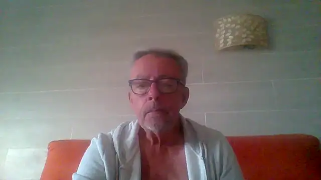 tuggy59 online show from March 15, 7:05 am