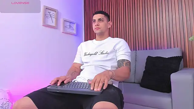 Alex cute77 online show from April 7, 12:16 pm