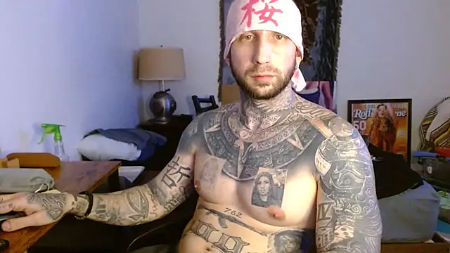 bobbybacala91 online show from May 3, 10:29 am