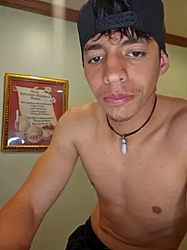 the boy hot-321 online show from March 10, 1:45 am