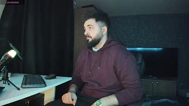 Eduu2322 online show from January 18, 11:11 pm