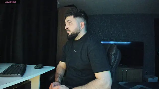 Eduu2322 online show from January 12, 10:43 pm