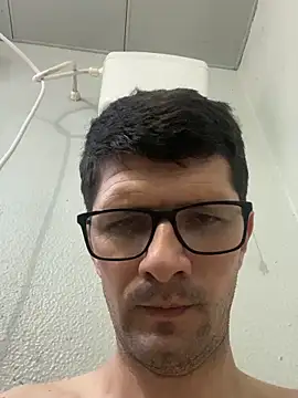 Juliano2289 online show from March 30, 8:54 pm