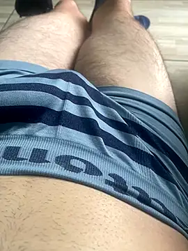 Snapshot of Juliano2289 chatting on September 27, 7:23 pm Juliano2289 online show from September 27, 7:23 pm