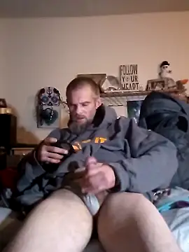 littleChop33 online show from November 2, 12:48 am