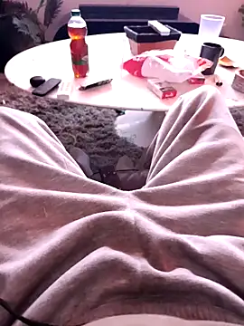 BigY690 online show from December 20, 2:51 am