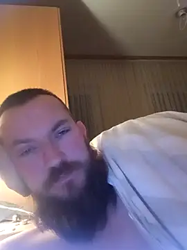 Klinsch online show from February 24, 9:37 pm