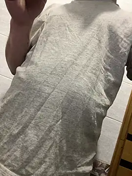 vanho29 online show from April 12, 11:49 pm