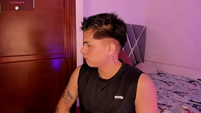 Niicky1  online show from February 25, 3:13 pm