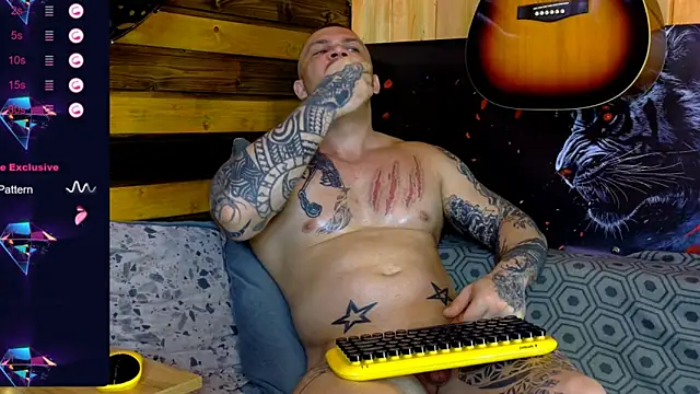 MrrKray online show from April 15, 7:58 pm