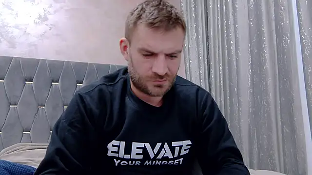 10in deluxe online show from February 7, 9:05 am