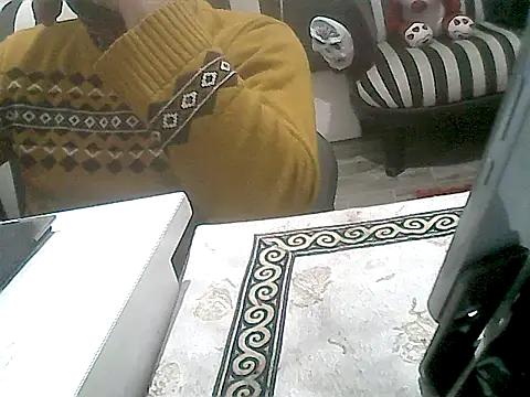 MezaRDanOnLineee online show from February 6, 9:06 pm