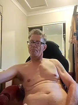 butseriouslykahnt online show from February 21, 7:54 pm