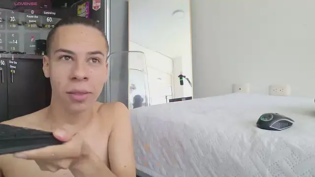 grey   27 online show from April 4, 1:52 pm