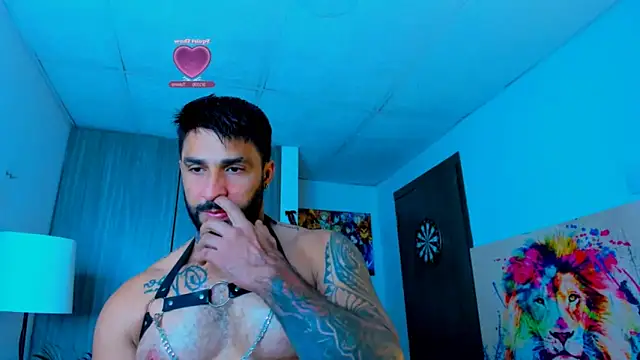 Snapshot of naugthy_dominant chatting on October 21, 1:03 pm naugthy dominant online show from October 21, 1:03 pm