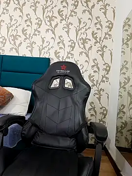 Michael magno online show from March 6, 10:29 pm