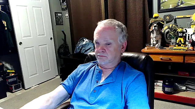 nobledad online show from April 4, 2:08 am