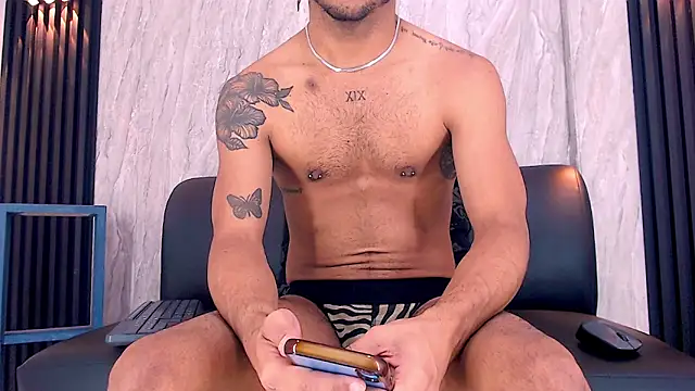 ricky vill  online show from October 9, 4:17 am