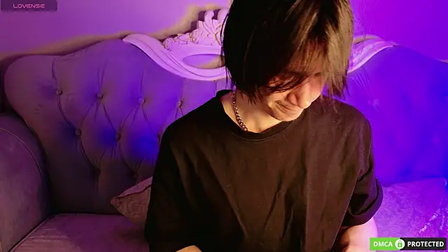 CalvinOwens online show from April 17, 6:32 pm