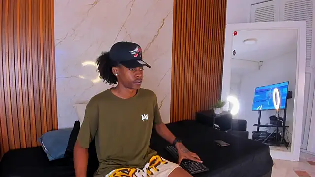 BRYXXXON1 online show from February 13, 3:03 pm