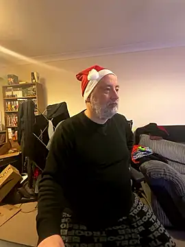 LondonTeffy online show from December 3, 10:29 pm