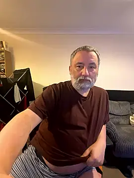 LondonTeffy online show from December 2, 10:10 pm