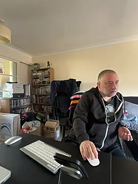 LondonTeffy online show from March 14, 12:51 pm