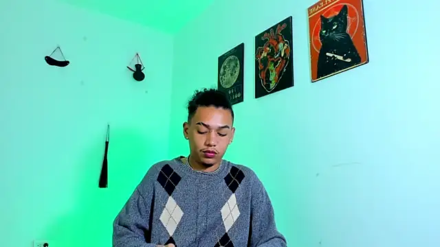 GaelOconnerr online show from December 28, 4:30 am