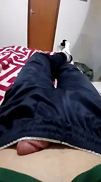 Snapshot of braza66 chatting on December 22, 10:49 am braza66 online show from December 22, 10:49 am