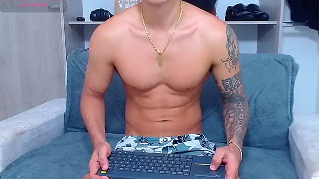 Snapshot of Tristan-bm chatting on September 25, 12:37 pm Tristan-bm online show from September 25, 12:37 pm