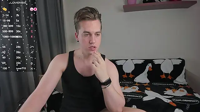 AustinButler online show from December 11, 7:54 pm