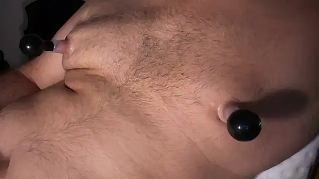 vavanipples online show from October 18, 11:42 pm