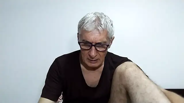 BIGUNCUTHARDCOCK online show from February 23, 9:00 am