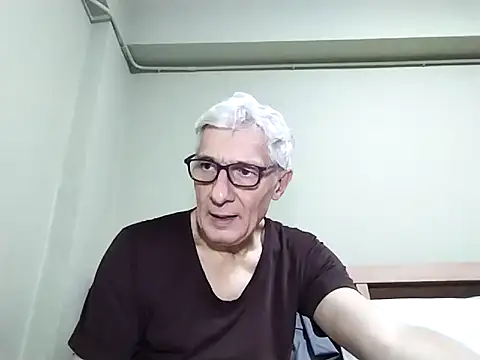 BIGUNCUTHARDCOCK online show from November 23, 9:53 am