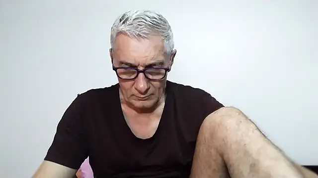 BIGUNCUTHARDCOCK online show from March 20, 1:31 am