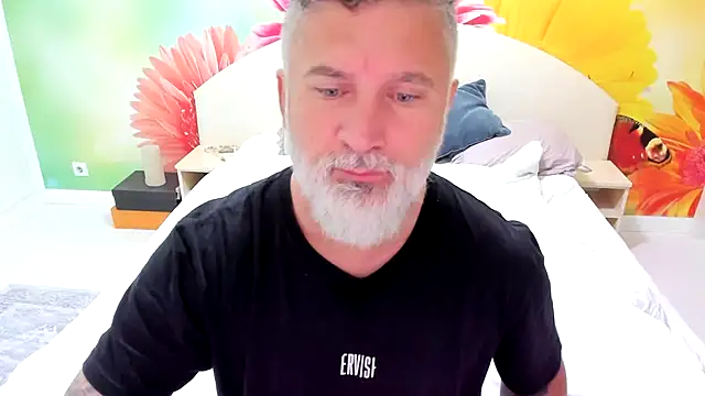 BlowMyXXL online show from November 29, 5:42 am