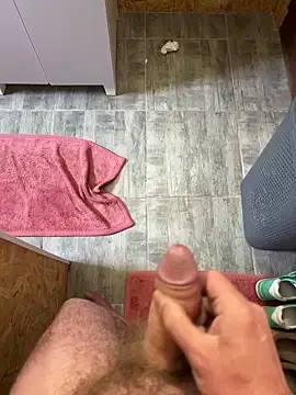 thestringer online show from April 13, 1:01 pm